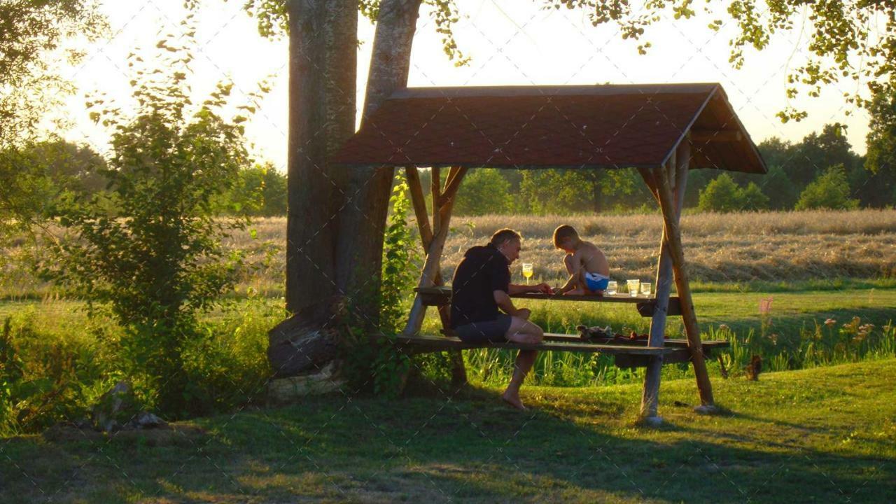 Janischs Fewo Im Spreewald, Terrasse, Grosser Garten Und Blick Inklusive Unterspreewald Esterno foto